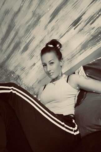 Mosonmagyaróvár, 42 éves escort, badgirls-badboys