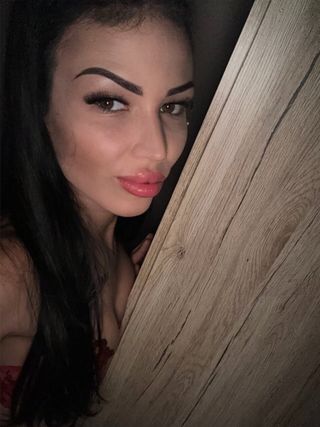 Mia Női szexpartner +36 30 540 7893 fénykép 13