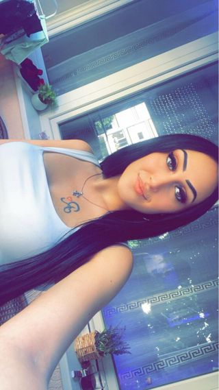 Lizus Webcam Női szexpartner +36 30 467 4643 fénykép 75