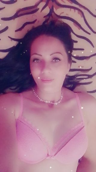 Vanda Női szexpartner +36 30 725 9817 fénykép 11