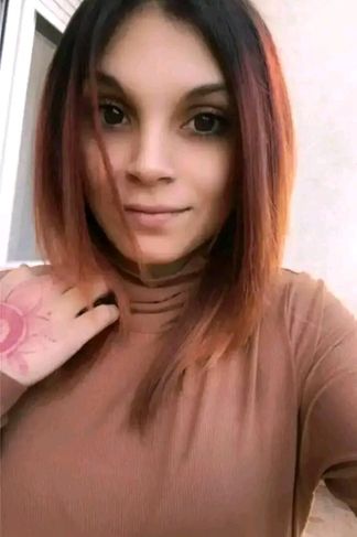 Kaposvár, 25 éves escort, Gina
