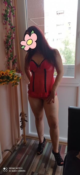 Laura Női szexpartner +36 30 876 3337 fénykép 8