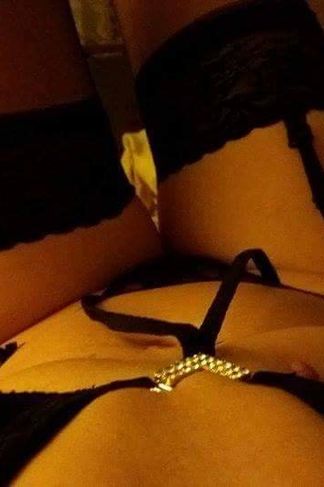 Zalaegerszeg, 52 éves escort, Mónika