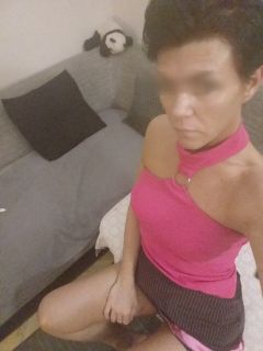 Lara (44) - Győr