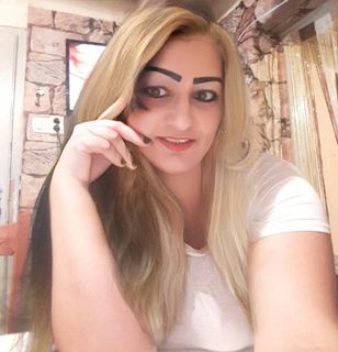 Mira (45) - Budapest