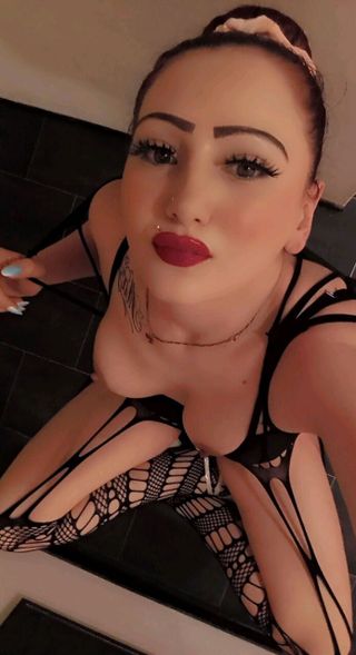 Lilli Női szexpartner +36 30 537 8559 fénykép 12