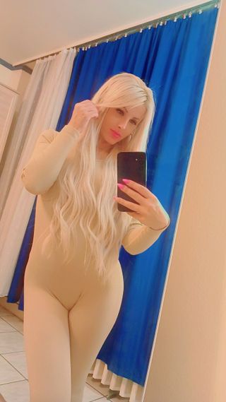 Szamanta Női szexpartner +36 30 231 6789 fénykép 15
