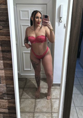 Vivikee Női szexpartner +36 30 592 5834 fénykép 11