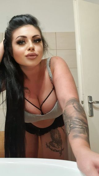 Sendy Sweet Női szexpartner +36 70 229 4404 fénykép 30