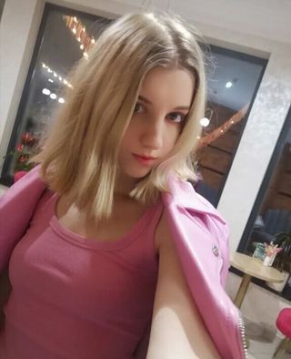 RenikeWEBCAM Női szexpartner +36 20 596 7845 fénykép 7