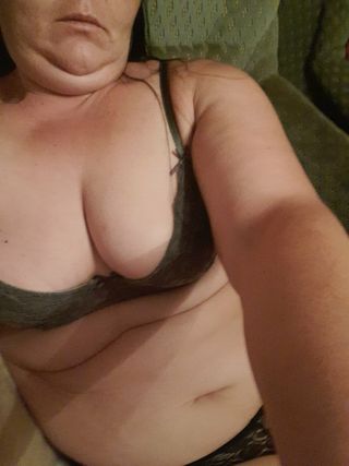 Szexistennő Női szexpartner +36 70 231 7167 fénykép 108