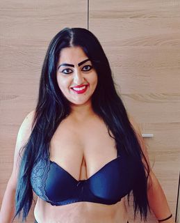 Mira (45) - Budapest