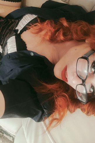 Tatabánya, 38 éves escort, Ts Sidney