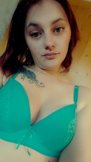 Debóra Női szexpartner +36 30 380 4649 fénykép 5