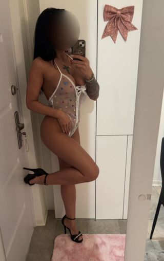 Debóra Női szexpartner +36 30 899 1303 fénykép 1