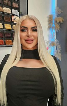 Barbie Svéd Masszőr