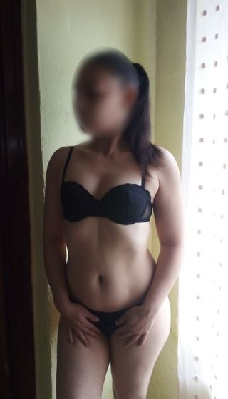 Autós szex Női szexpartner +36 30 713 1814 fénykép 18