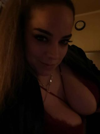 Timi Női szexpartner +36 70 675 6250 fénykép 1