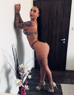 Vivikee (25) - Győr