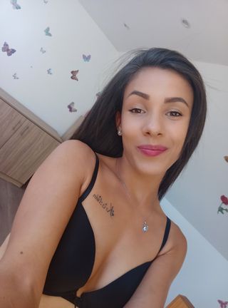 Virág Női szexpartner +36 30 229 0489 fénykép 3