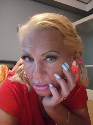 Szamanta Női szexpartner +36 30 318 9641 fénykép 47