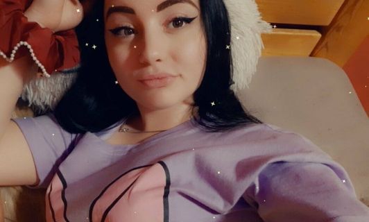 Emili (23) - Debrecen
