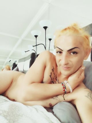 Zoé Transzi szexpartner +36 20 960 5744 fénykép 14
