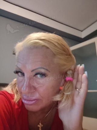 Szamanta Női szexpartner +36 30 318 9641 fénykép 18