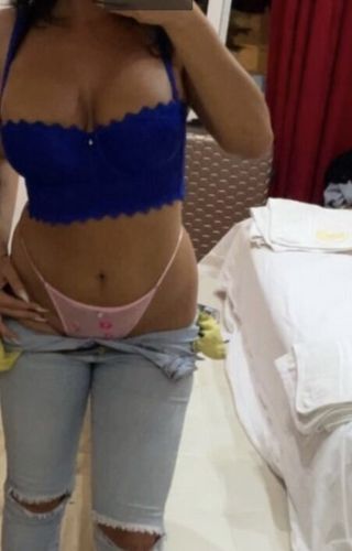 Henrietta Női szexpartner +36 30 580 7722 fénykép 1