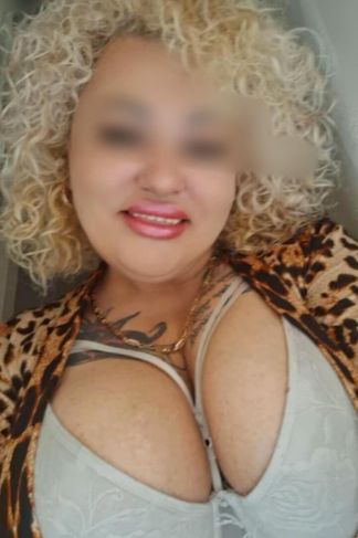 Budapest VI., 43 éves escort, Szamanta Milf
