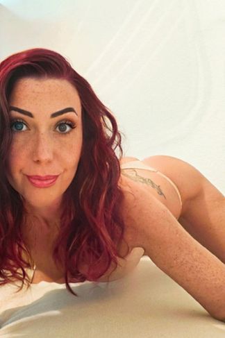 Szekszárd, 41 éves escort, Endzsi