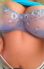 Stella Milf