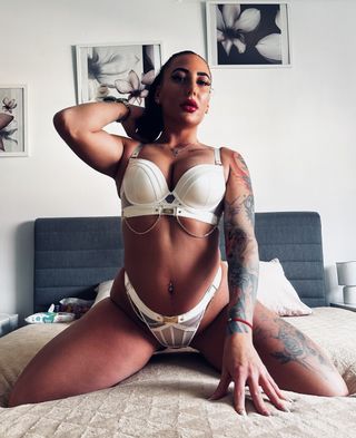 Vivikee Női szexpartner +36 30 592 5834 fénykép 72