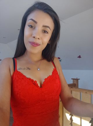 Virág Női szexpartner +36 30 229 0489 fénykép 6