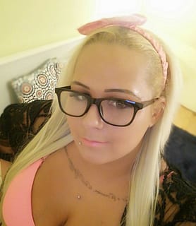 Bella (32) - Almásfüzitő - kép 612379