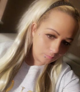 Bella (32) - Almásfüzitő - kép 641211